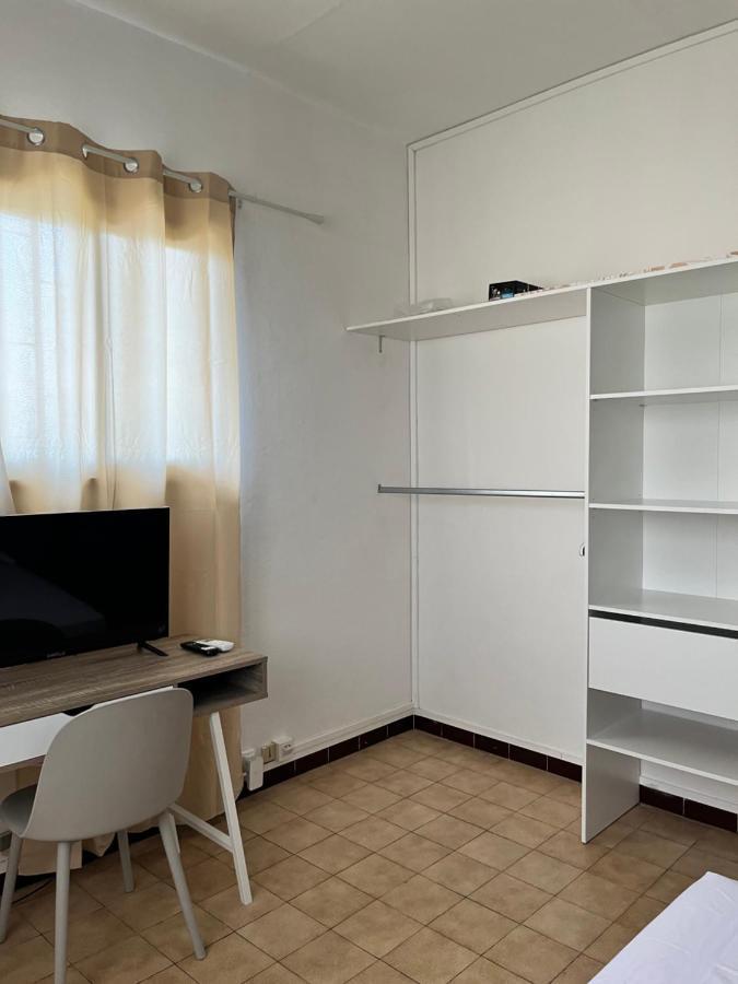 Nm-Housing Appartement Saint-Denis Buitenkant foto